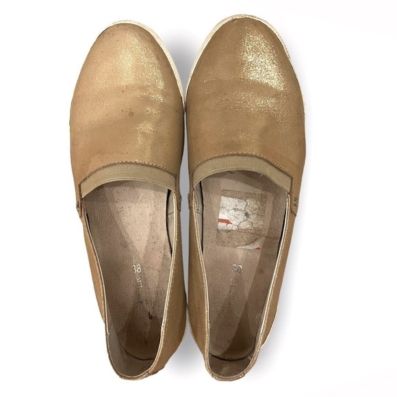 SOFT Gold Leather Shoes Size 38 - Picture 4 of 6